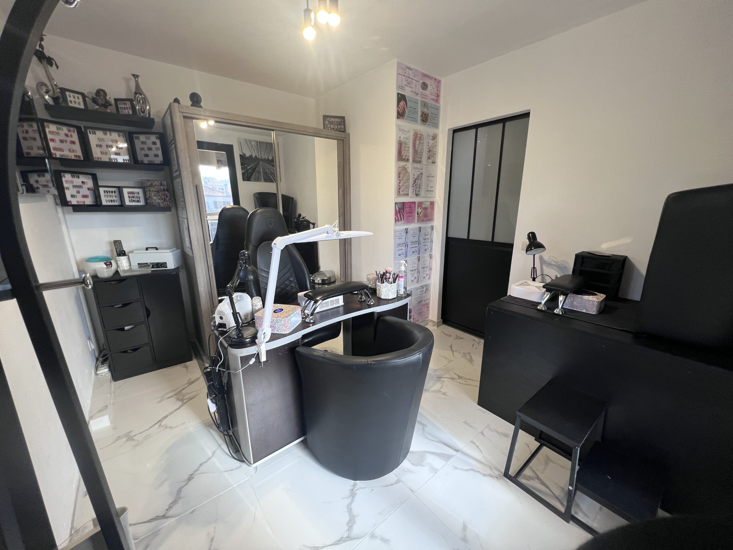 salon prothesiste ongulaire septemes les vallons